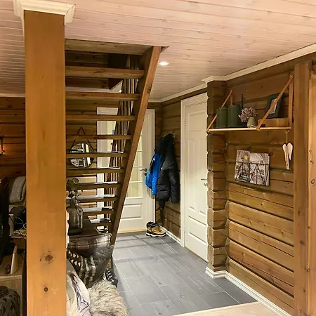 بيت للعطل Timber With Outdoor Near Stranda *