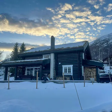 Timber With Outdoor Near Stranda بيت للعطل Brunstad